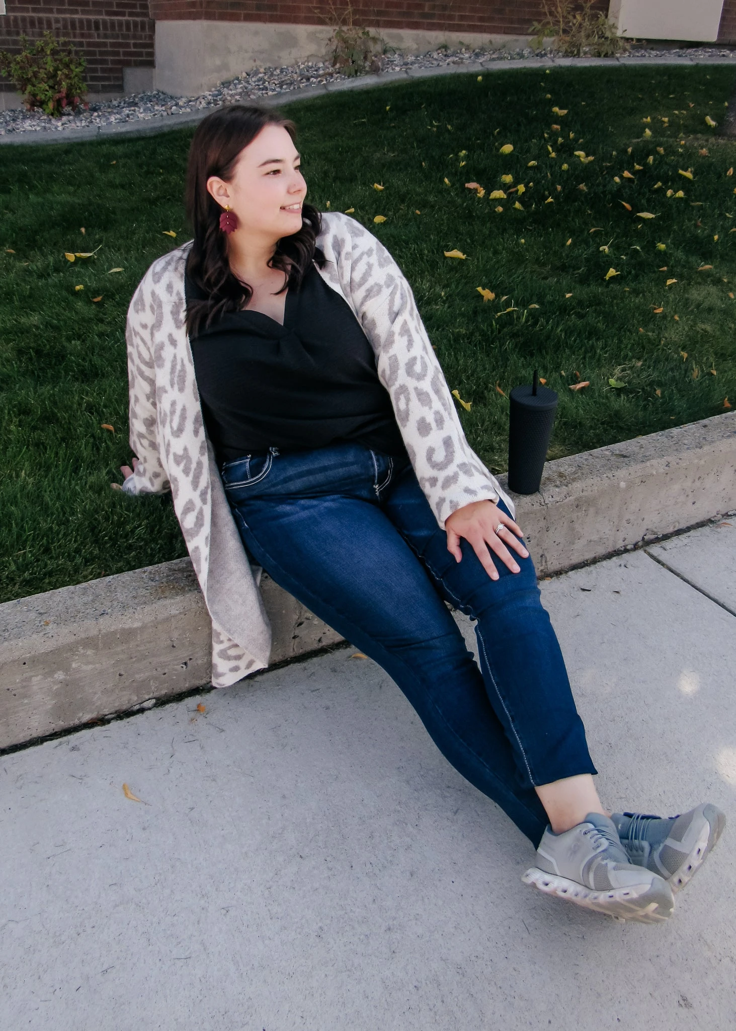 Leo Long Women's Cardigan Sweater