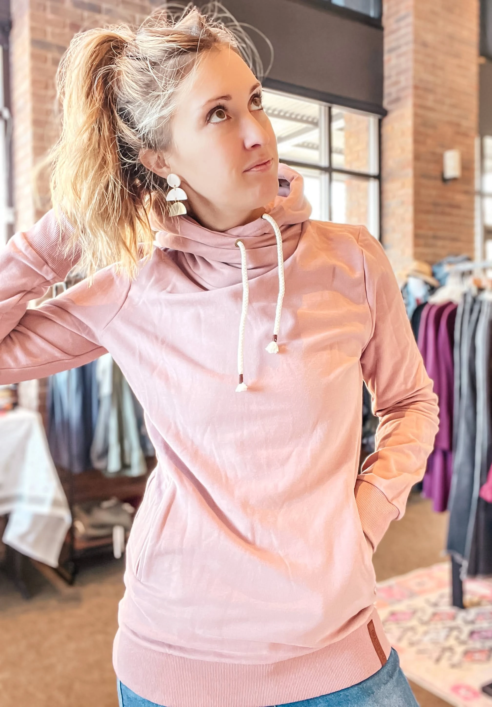 Ampersand SingleHood Sweatshirt- Rose Pink
