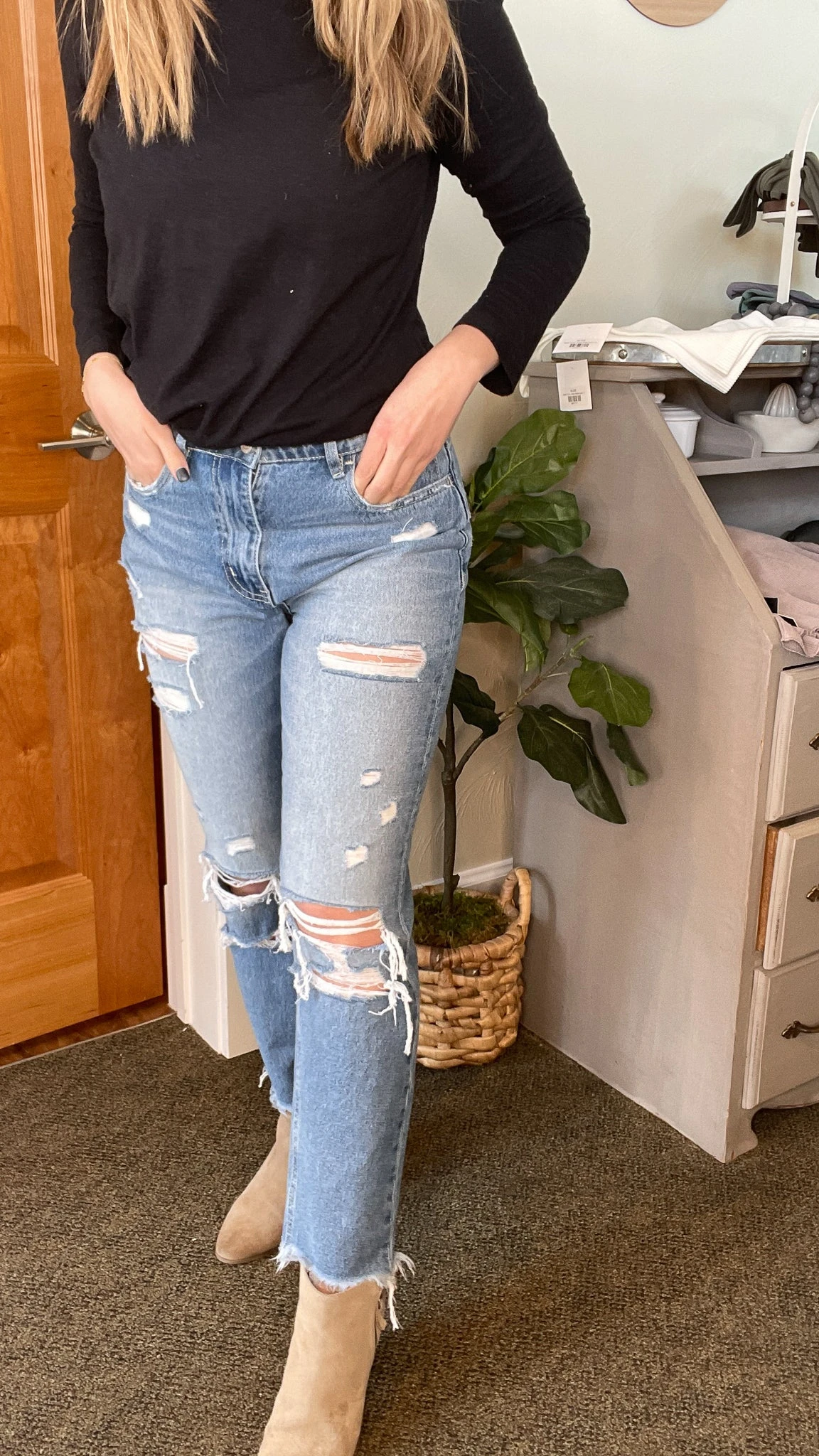 Emma High Waisted Mom Jeans