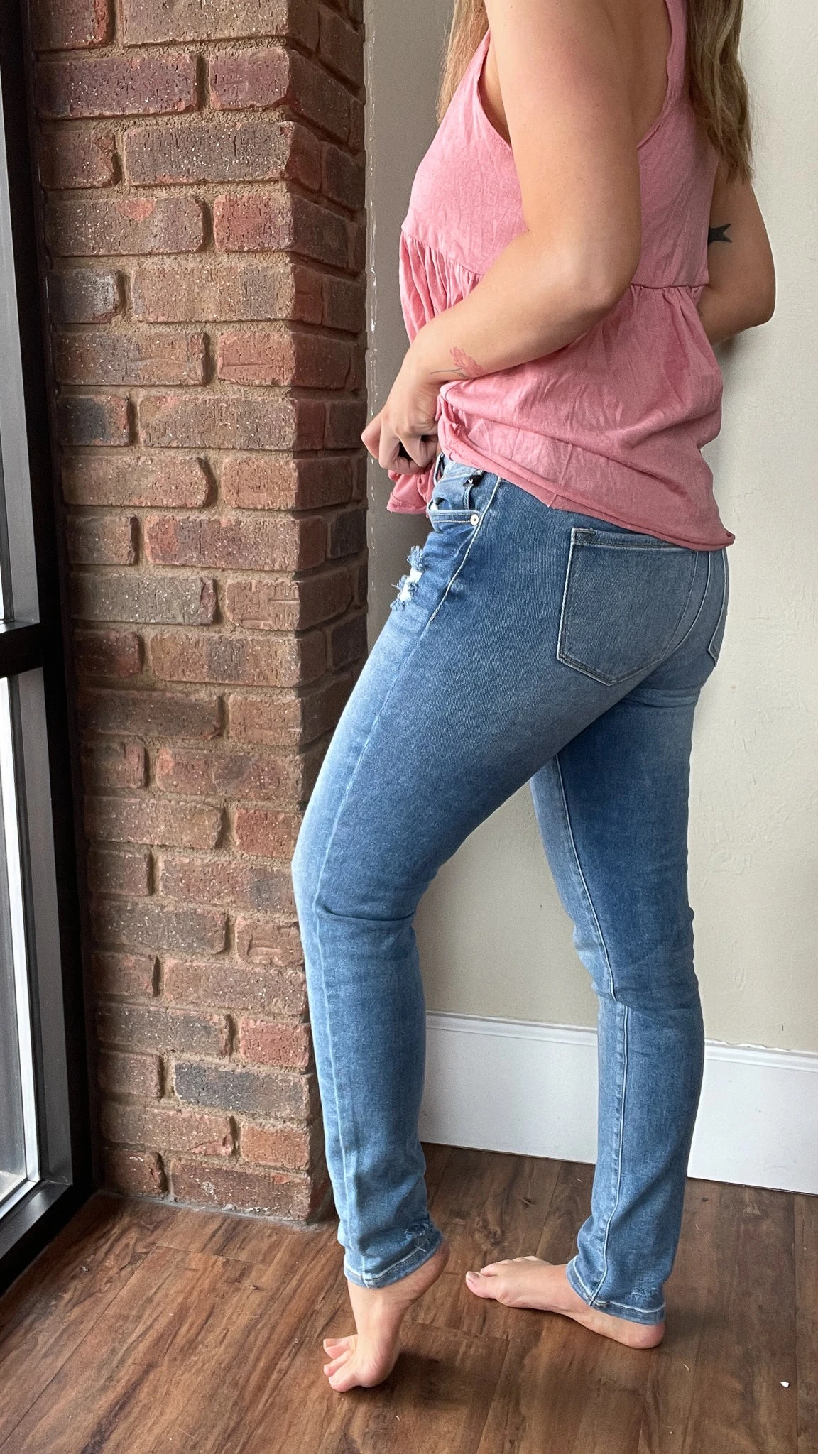 Kelsey Mid Rise Skinny Jeans